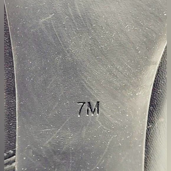 NWOT Guess women’s Mireya Black Boots size 7 - Picture 9 of 9